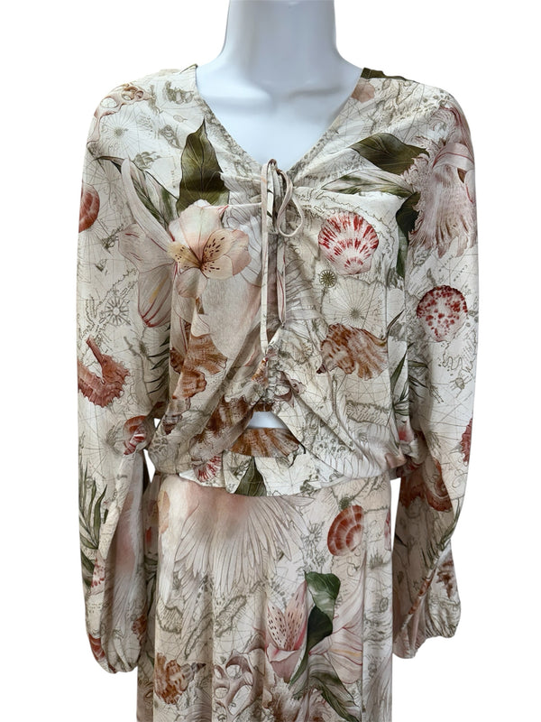 beatrix Size 6 floral TOPS