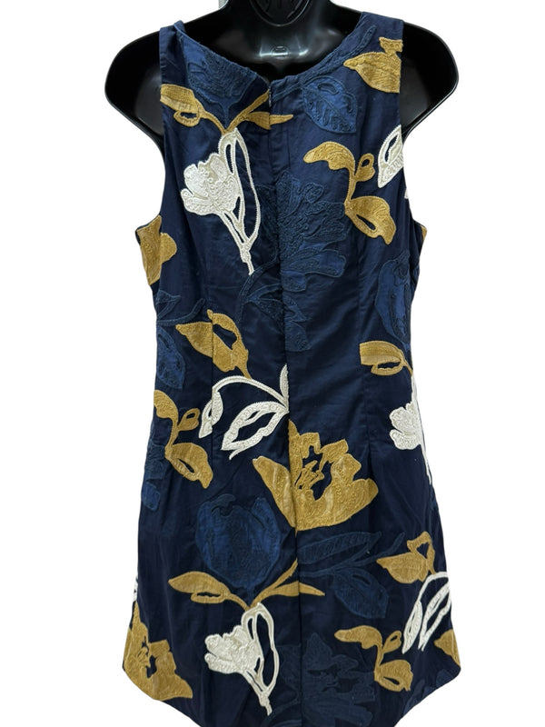 banana republic Size 8 navy and cream Dress