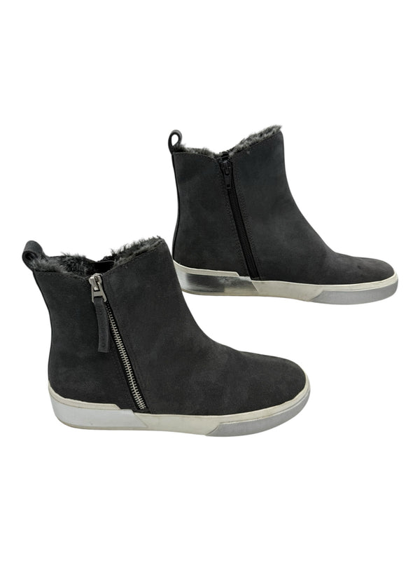 DOLCE VITA 7.5 Gray Boots
