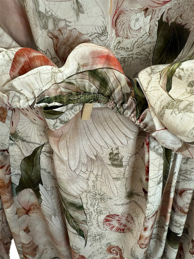 beatrix Size 6 floral TOPS