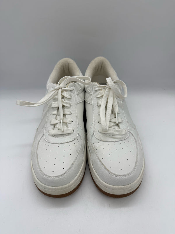 ALO 8 White SHOES