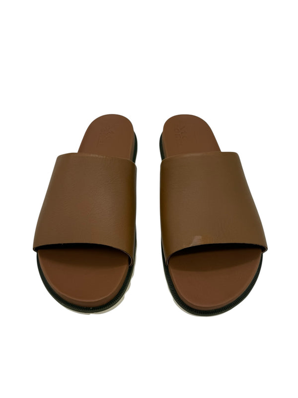 sorel 8.5 Tan SHOES