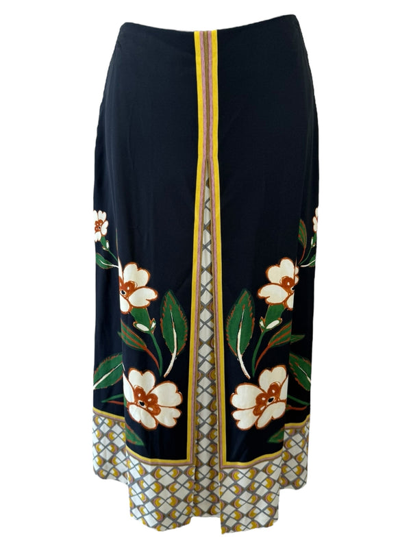 Double J Women Size M floral green Skirts