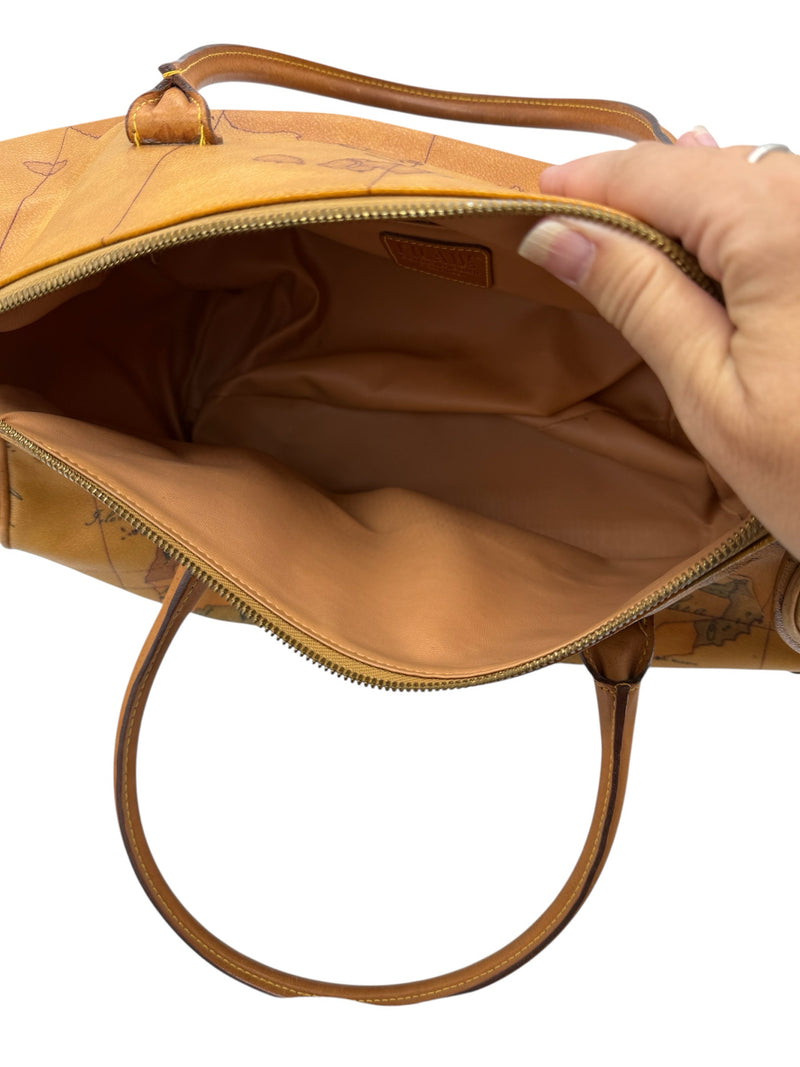 Alviero Martini Tan Handbag