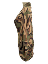 J.McLaughlin Size OS camouflage green Sweater