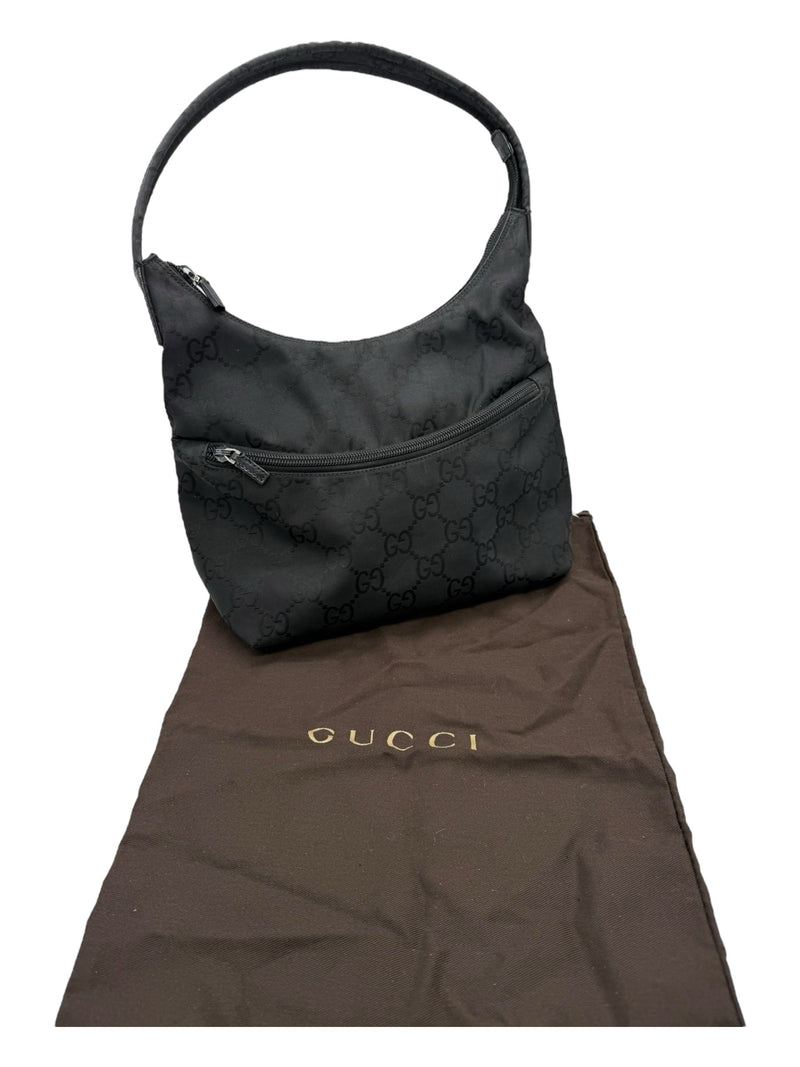 GUCCI Black handbags