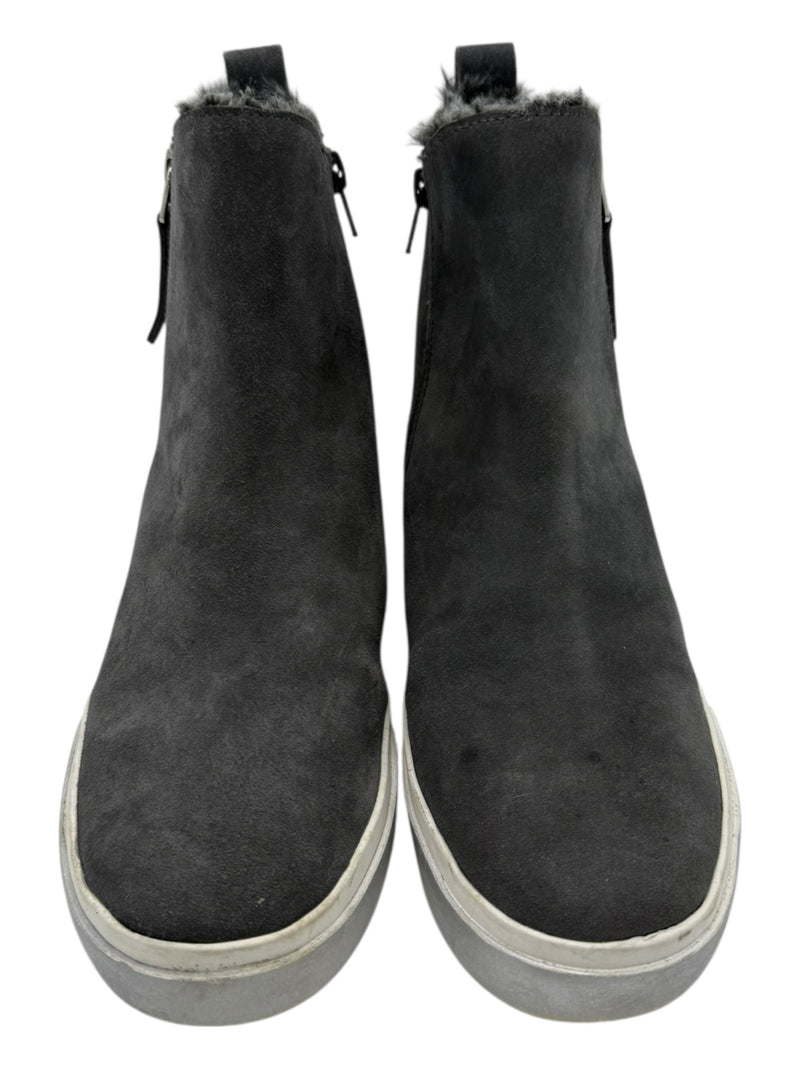 DOLCE VITA 7.5 Gray Boots