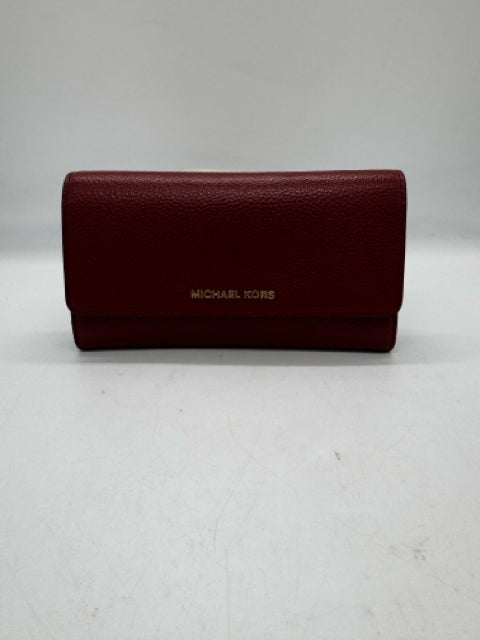 MICHAEL KORS Red wallet