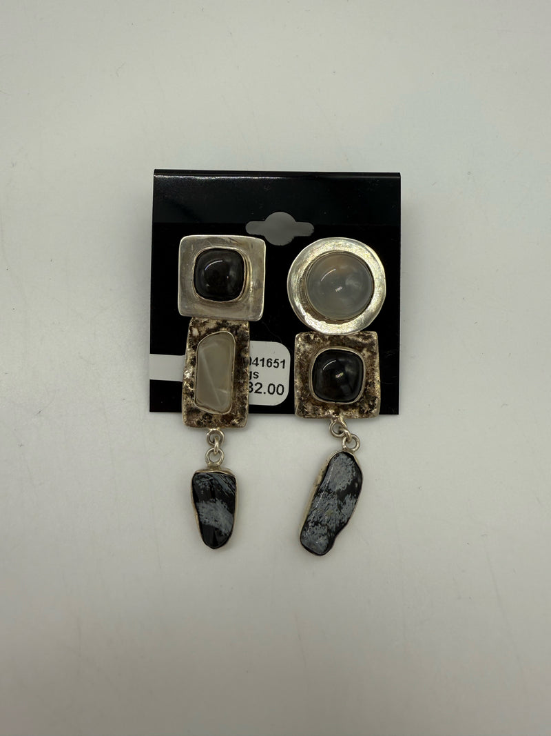 unknown black/grey/white Earrings
