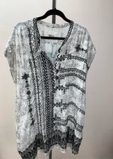 johnny was Size L black and white Dress