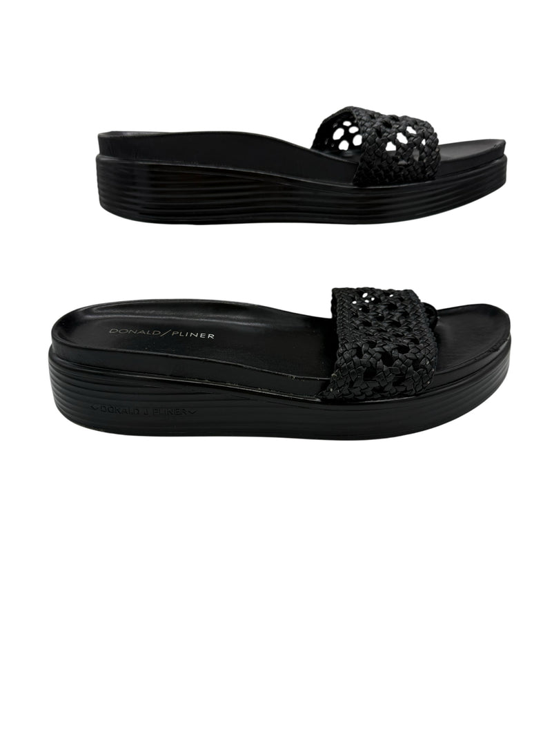 DONALD J PLINER 8 Black SHOES