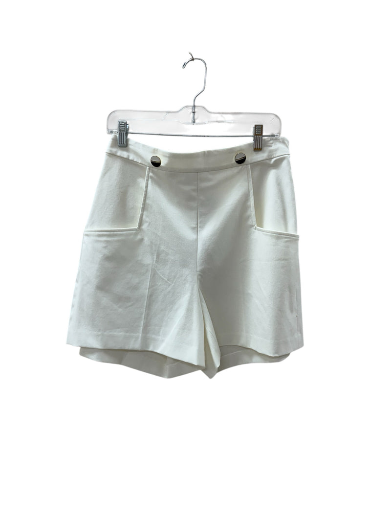 PEARL Size 8 Ivory Shorts