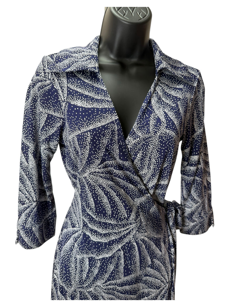 Diane Von Furstenberg Size 10 BLUE & AQUA Dress