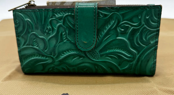 PATRICIA NASH Green wallet