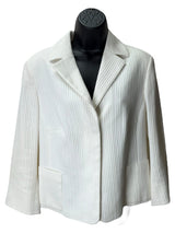 Akris Size 10 off white Jacket