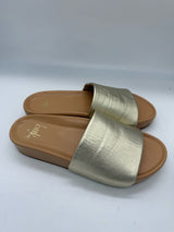 Beek Pelican 8 Gold Sandals