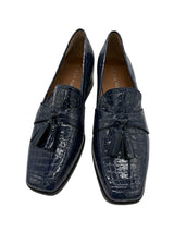 DONALD J PLINER 9 Navy Loafers