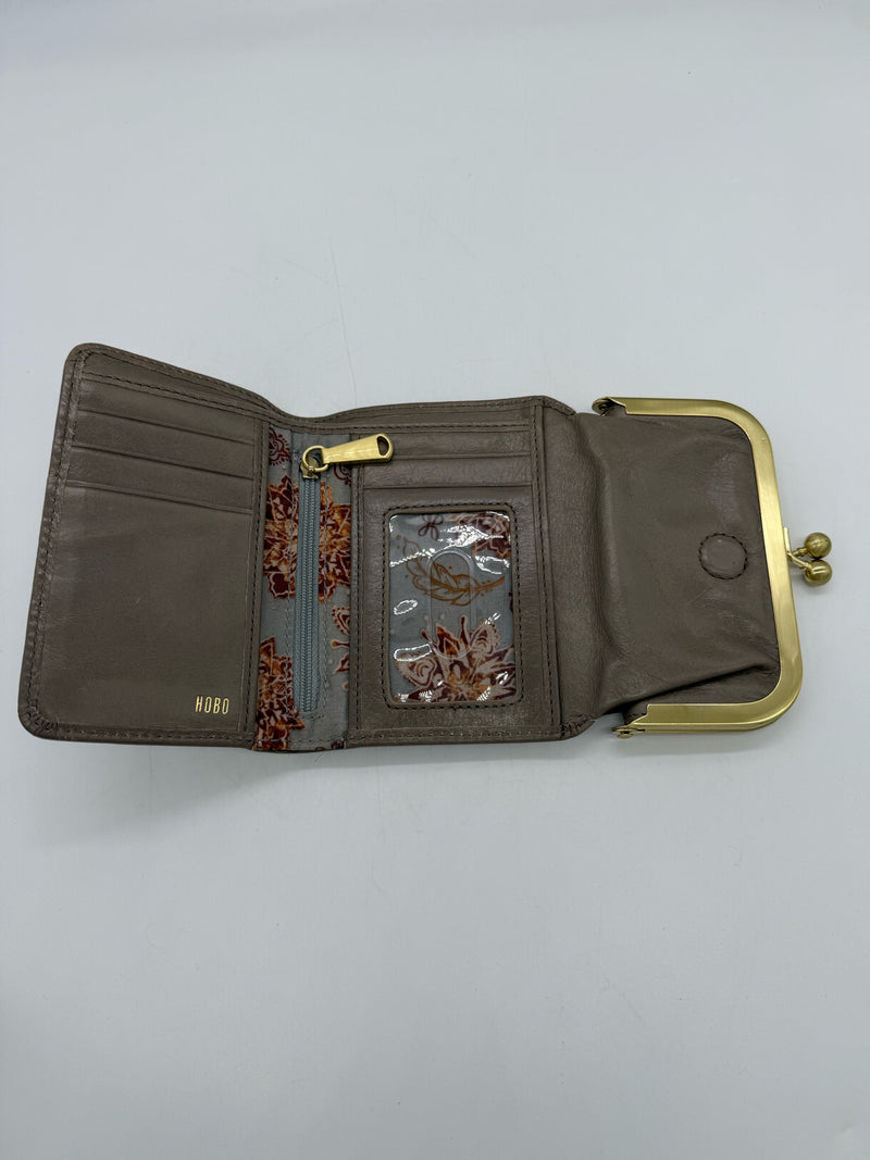 Hobo mushroom wallet