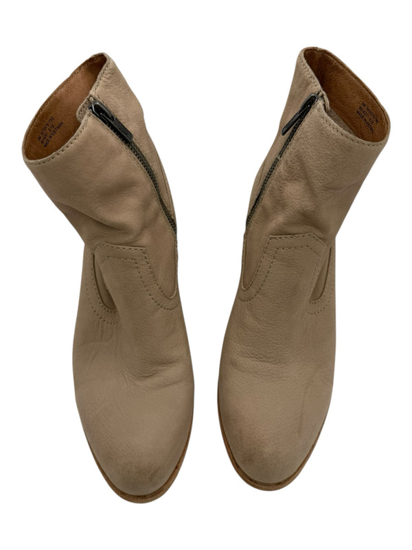 FRYE 8 sand SHOES