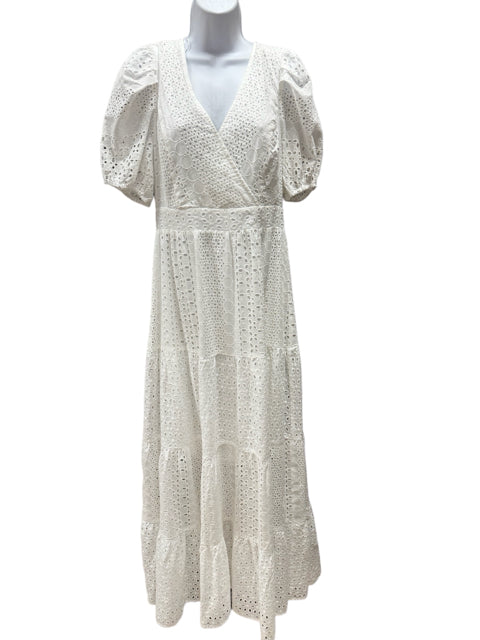 aura Size L White Dress