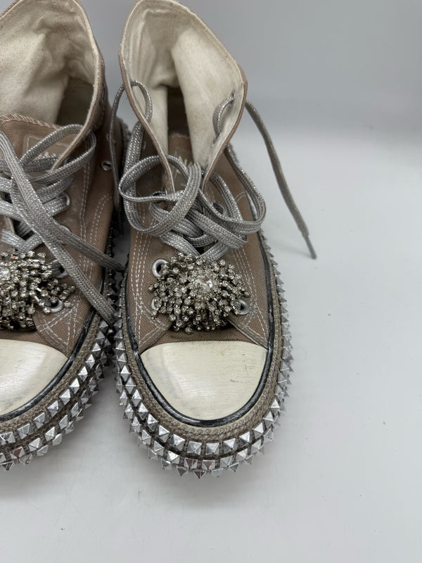 Nan-Ku 7 Gray and Silver SHOES