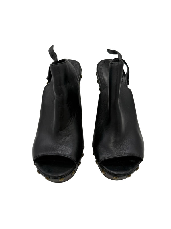 ALICE AND OLIVIA 8 Black SHOES