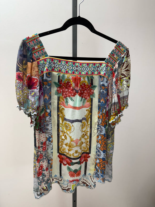 johnny was Size L MULTI TOPS