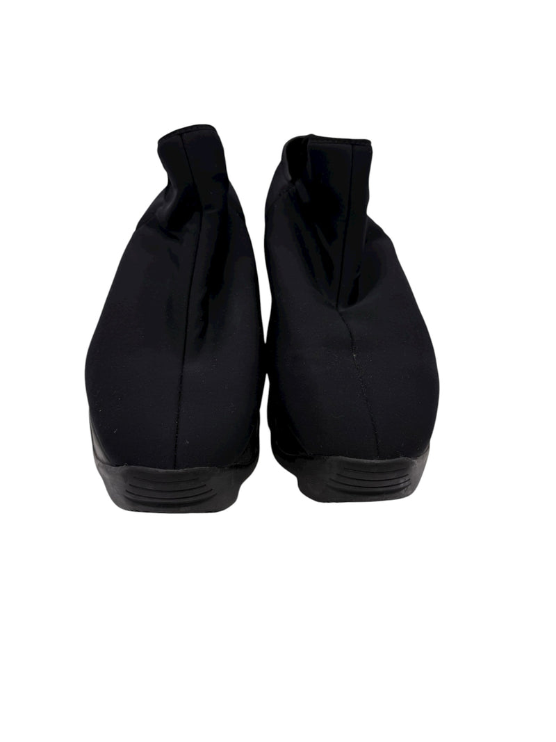 iRi 9.5 Black SHOES