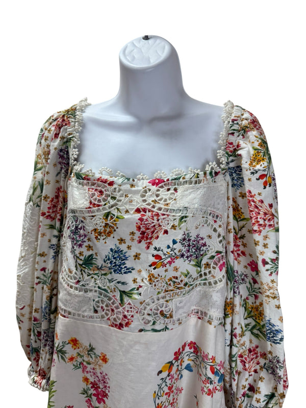 Farm Rio Size M CREAM MULTI Dress