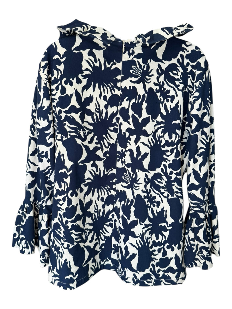 Elizabeth Wilson Size L blue and white TOPS