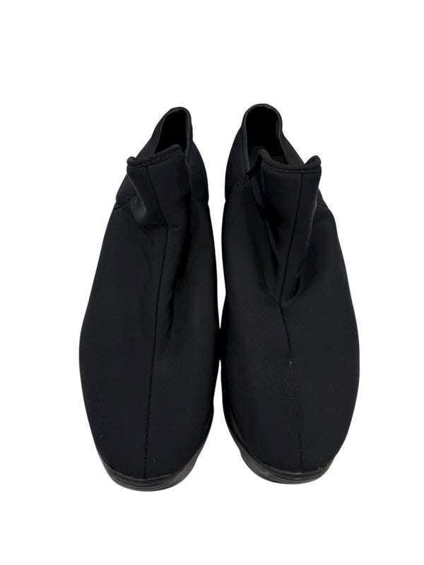 iRi 9.5 Black SHOES