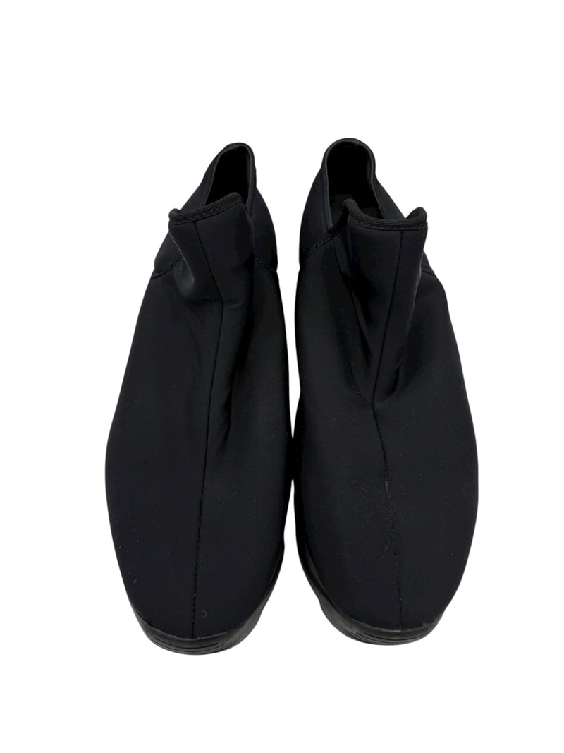 iRi 9.5 Black SHOES