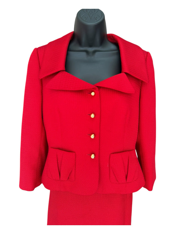 TAHARI Size 6 Red SUIT SET