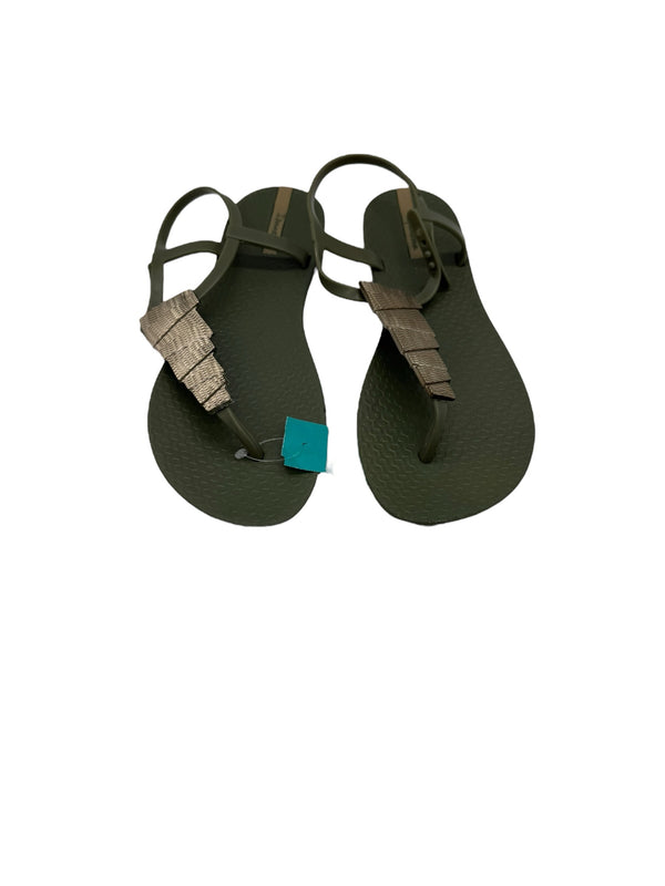 IMPANEMA 9 Green SHOES