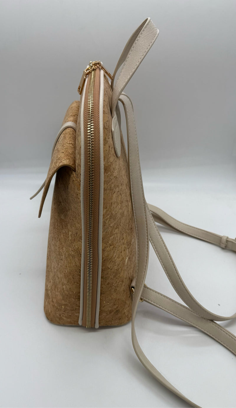 MIZTIQUE Tan backpack