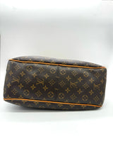 LOUIS VUITTON Brown handbags