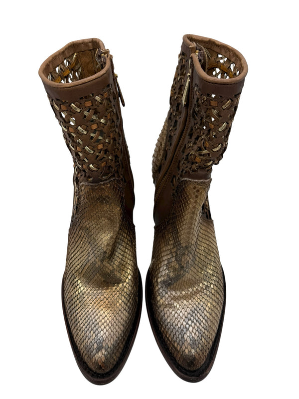 Caudra 9.5 Gold Boots