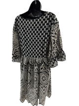 akemi & kin Size 2 black and cream Dress