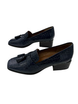 DONALD J PLINER 9 Navy Loafers