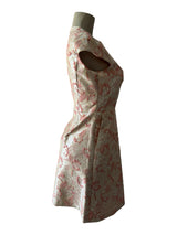 VINCE CAMUTO Women Size 2 Peach and Beige Dresses