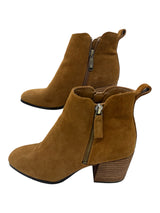 Blondo 8 Camel SHOES