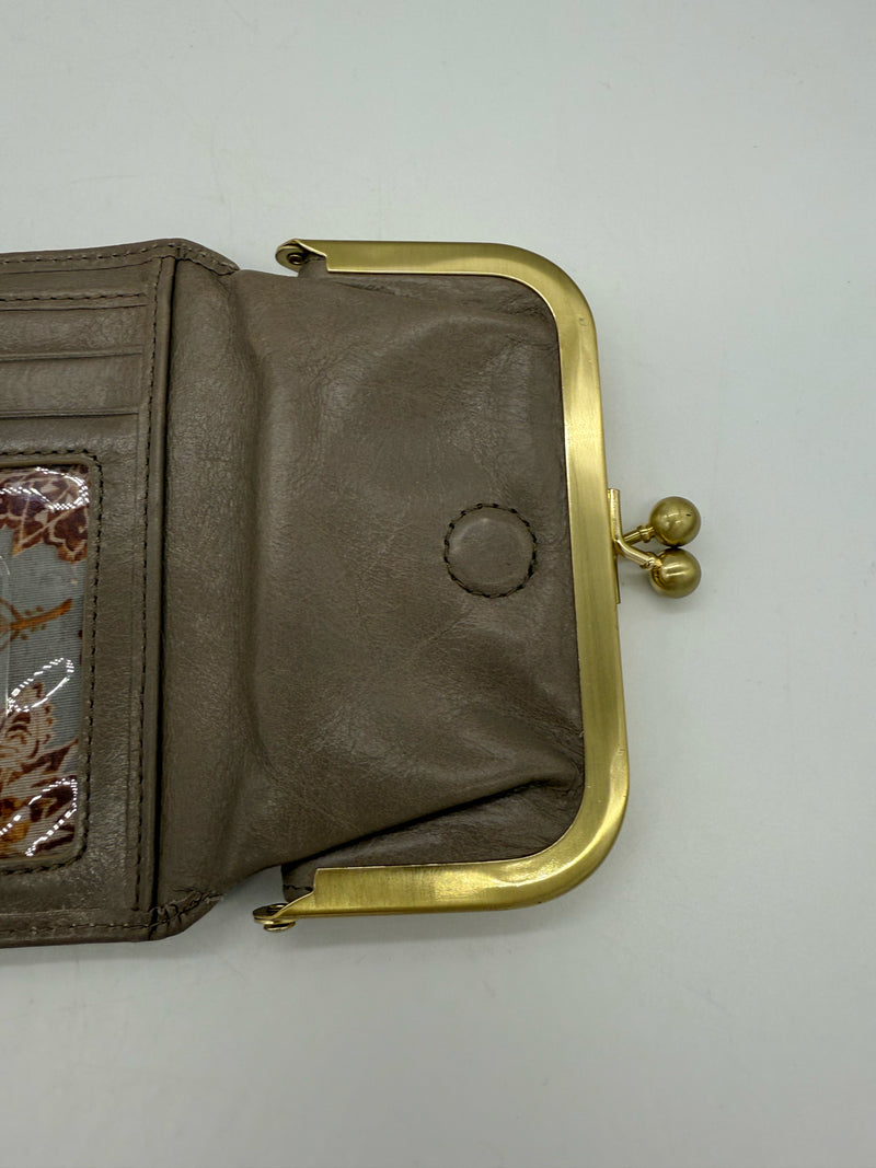 Hobo mushroom wallet