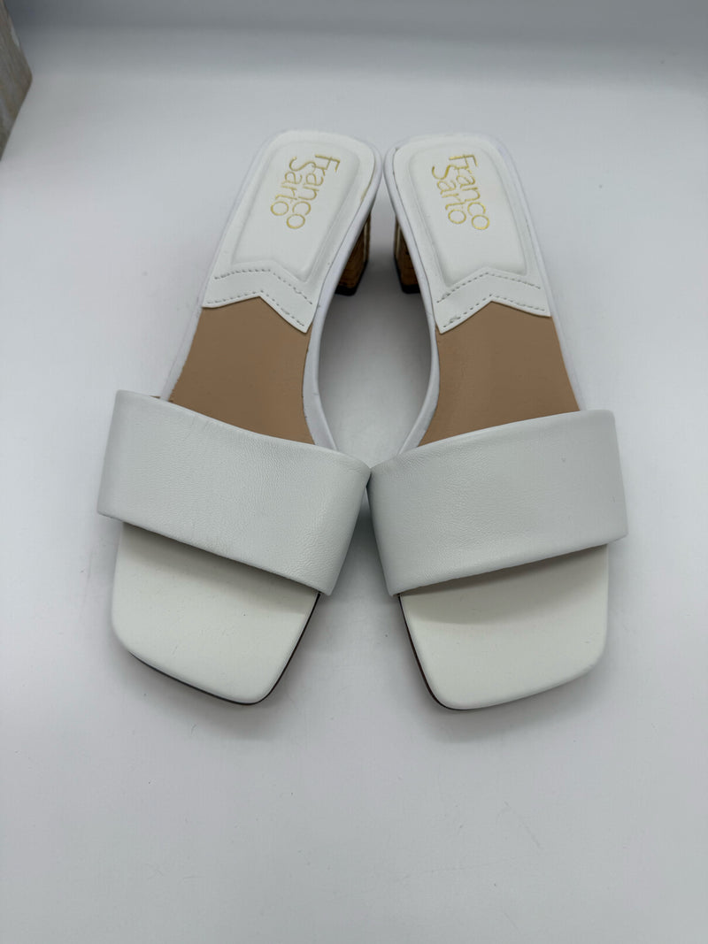 Nordstrom Rack 7.5 White SHOES