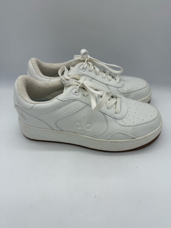 ALO 8 White SHOES