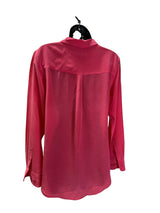 EQUIPMENT Size M Pink TOPS