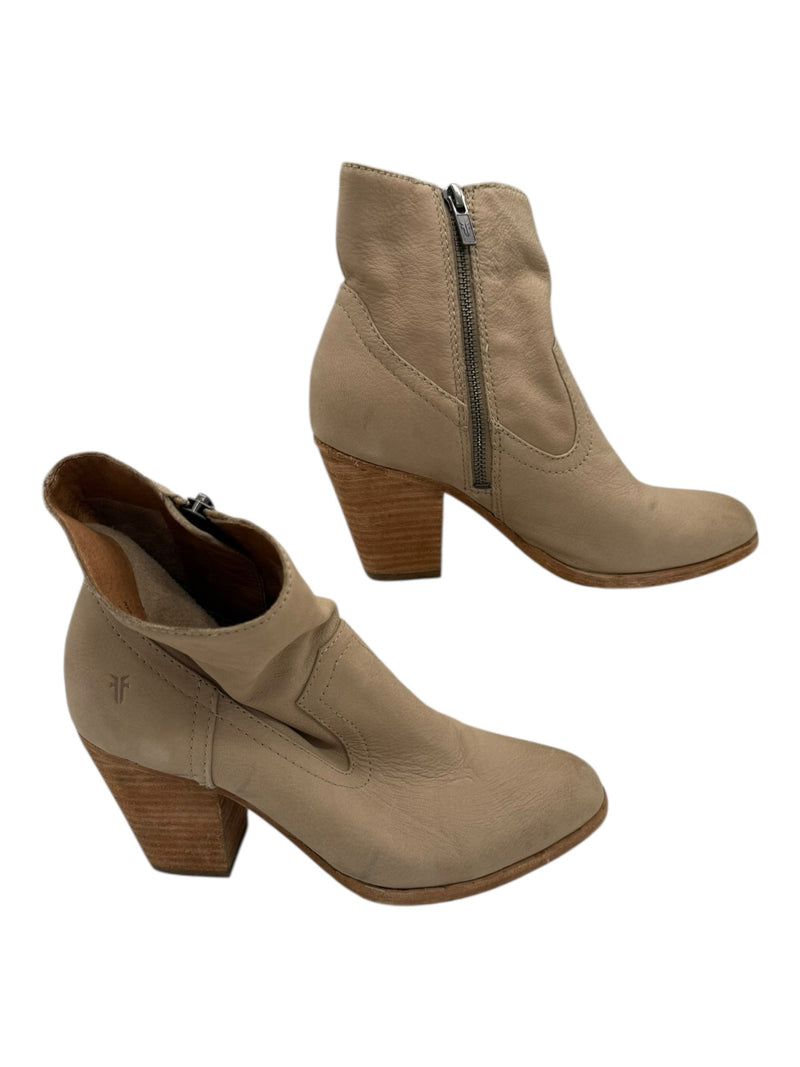 FRYE 8 sand SHOES