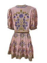 a loves a Size M pink and purple Dress