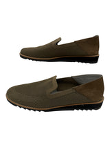 eileen fisher 9.5 Taupe SHOES