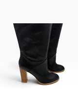 banana republic 8 Black Boots