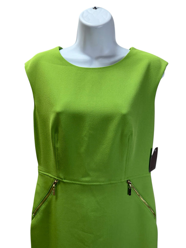 NIPON Size 4 Green Dress